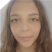 Ragazza di 20 anni diplomata nel 2021 in istituto Tecnico, disponibile in ripetizioni di tutte le materie per ragazzi fino alla 3 superiore